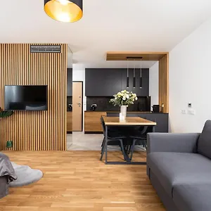 Inpoint G15 Near Old Town & Kazimierz District & Parking Option Apartahotel