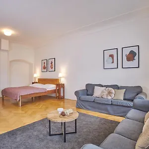 Charles Bridge Apartahotel